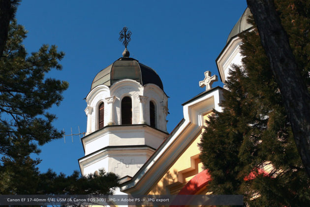 Canon EF 17-40mm f4L USM - Bulgarian monastery